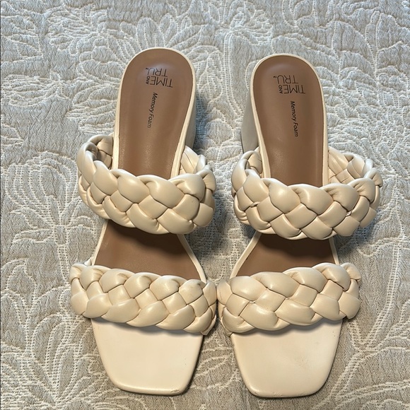 Time and Tru Shoes - Time and Tru Cream Braided Slide Sandals